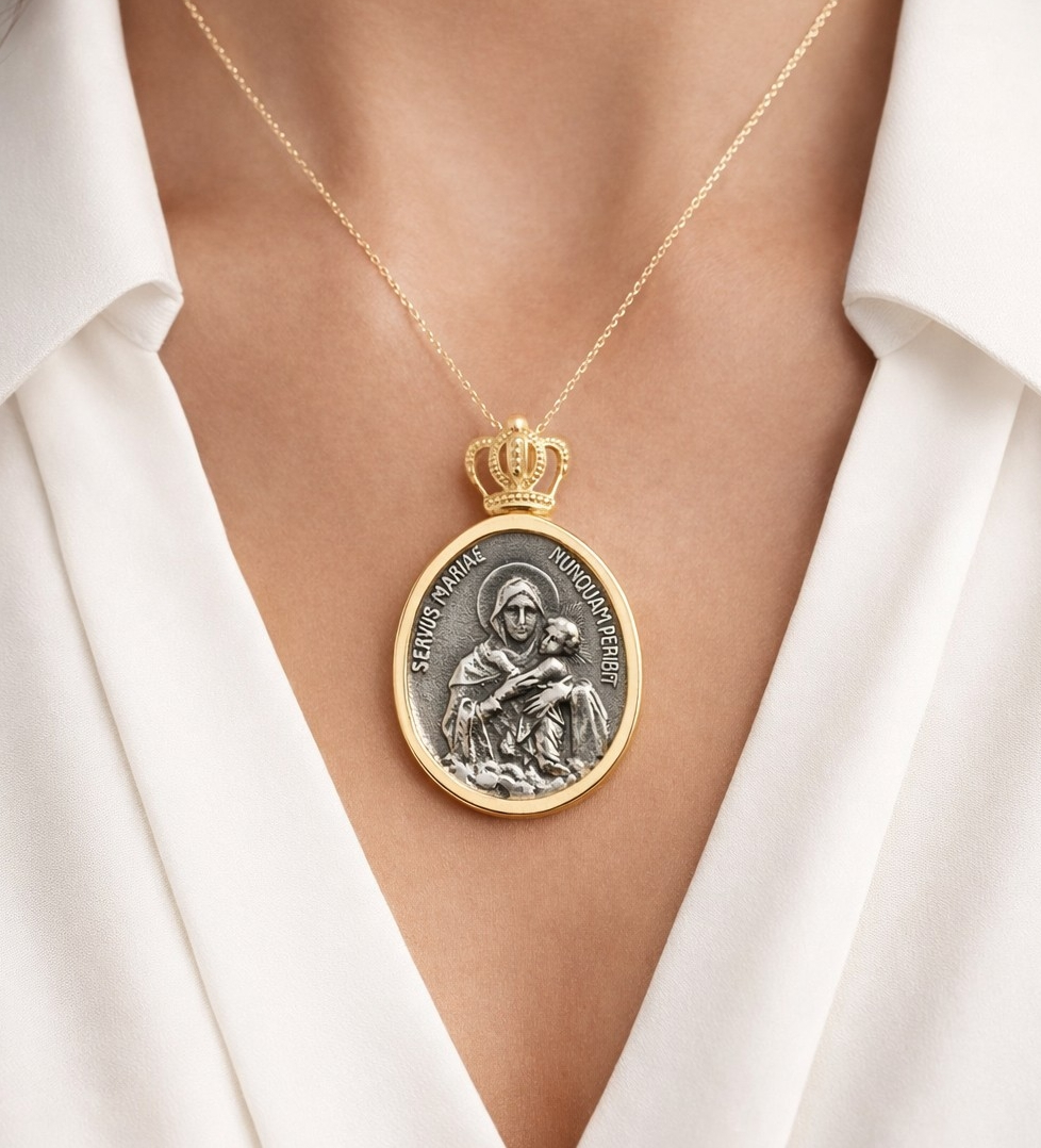 medalla mater de shoenstatt virgen peregrina plata con baño de oro Zue Joyas