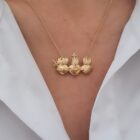 collar sagrados corazones de la Sagrada Familia plata de ley con baño de oro zue joyas