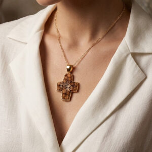 Cruz Millefiori, plata con baño de oro