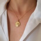 medalla detente del sagrado corazon de jesus plata con baño de oro Zue Joyas