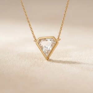 Collar Lucy in the Sky, plata con baño de oro