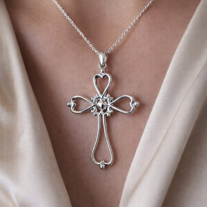 Collar Cruz Cuori, plata