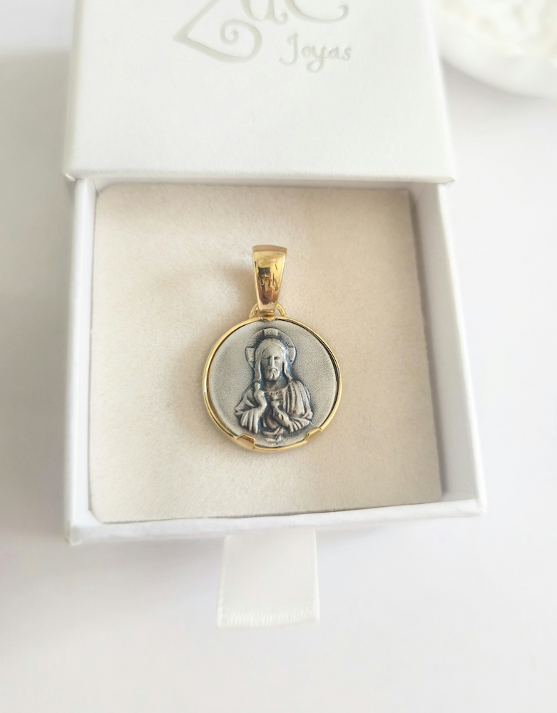 medalla escapulario sagrado corazon de jesus y anverso virgen del carmen plata de ley con baño de oro Zue Joyas